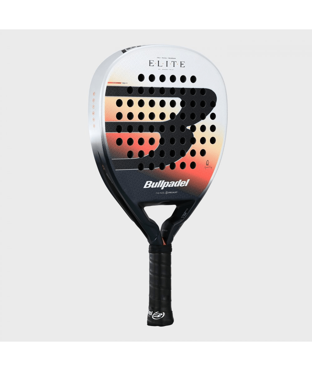 Bullpadel Elite W Padel Racket - Playing Padel