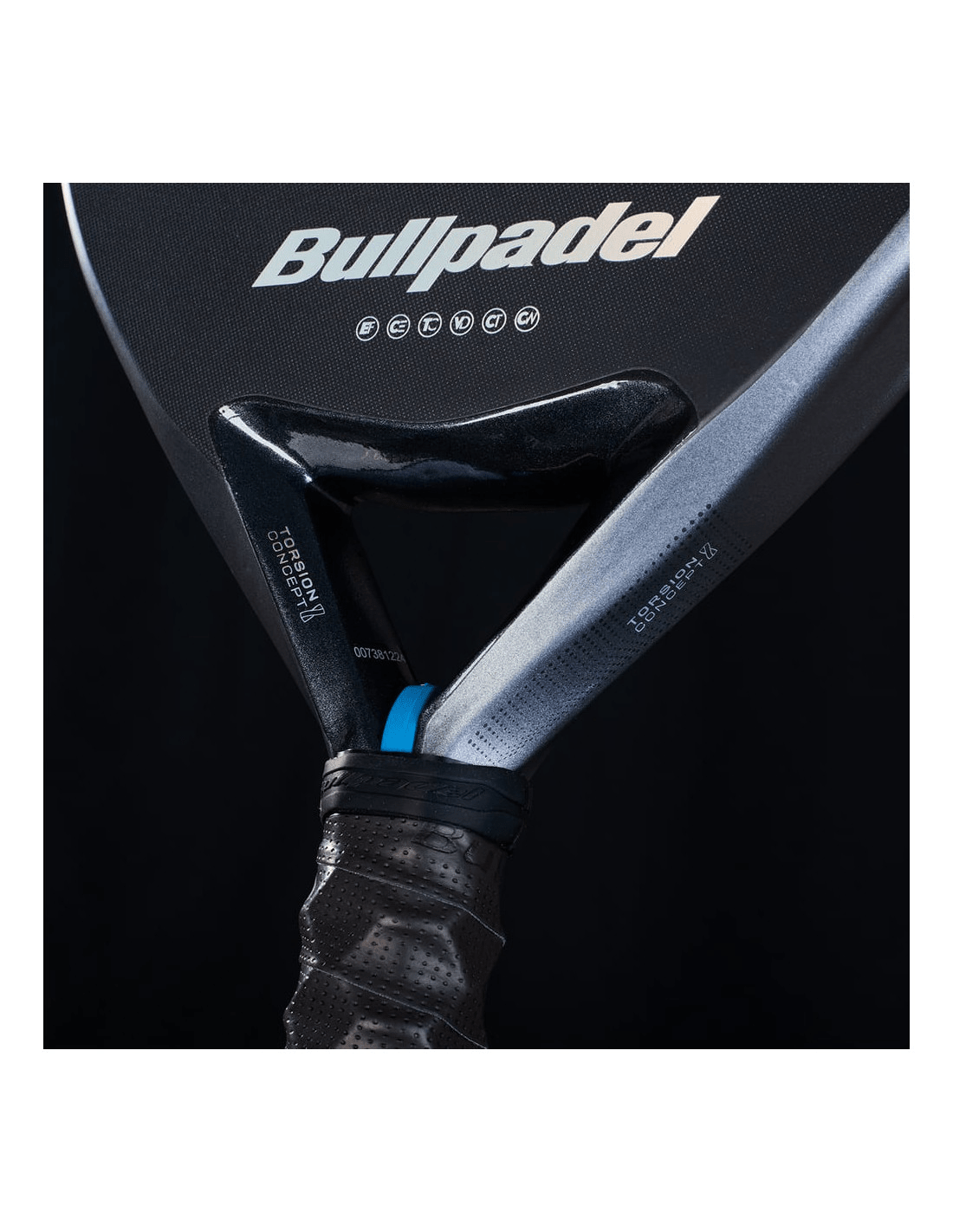 Bullpadel Icon Cloud 25 Padel Racket - Playing Padel