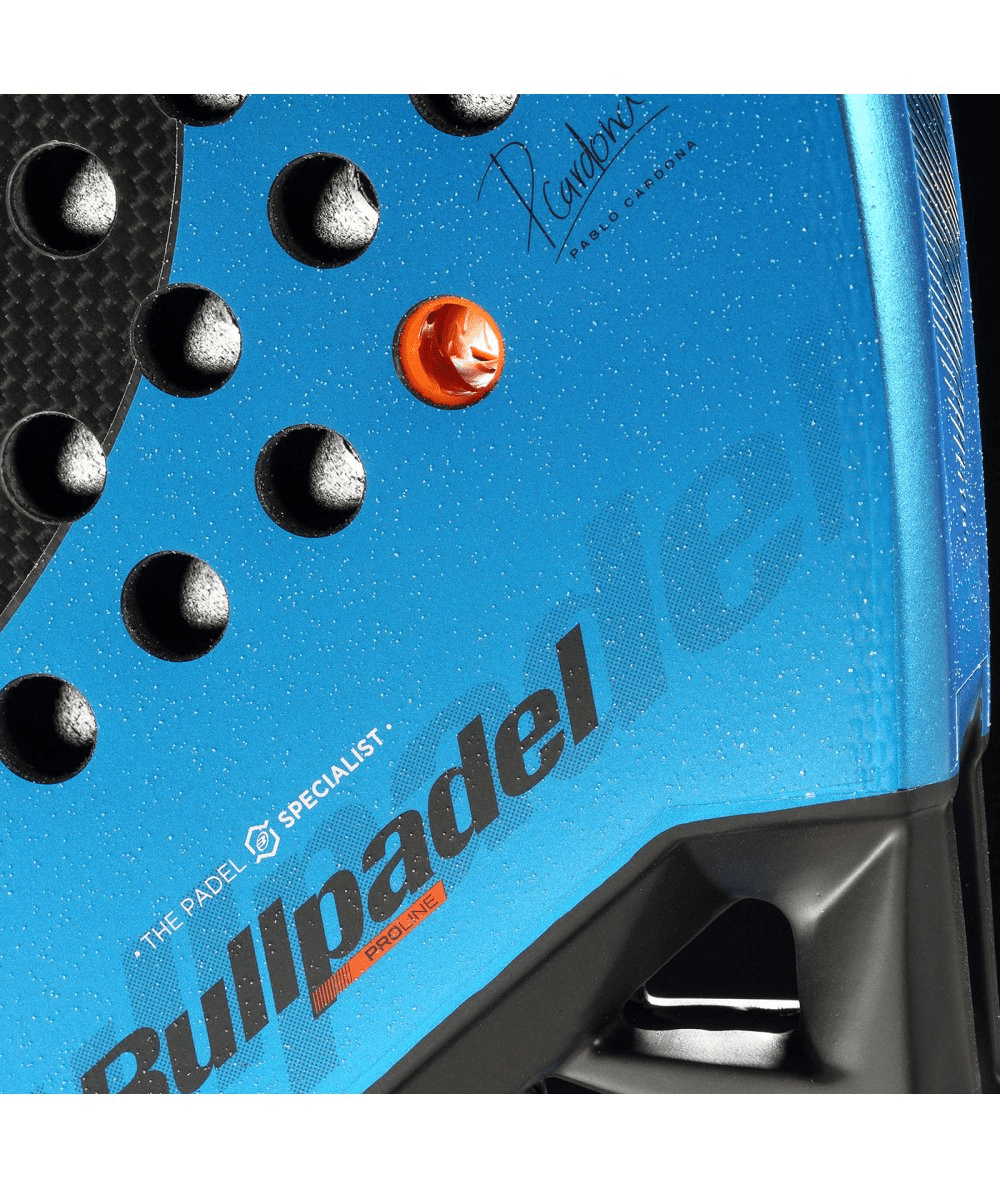 Bullpadel Vertex 05 Geo Padel Racket - Playing Padel