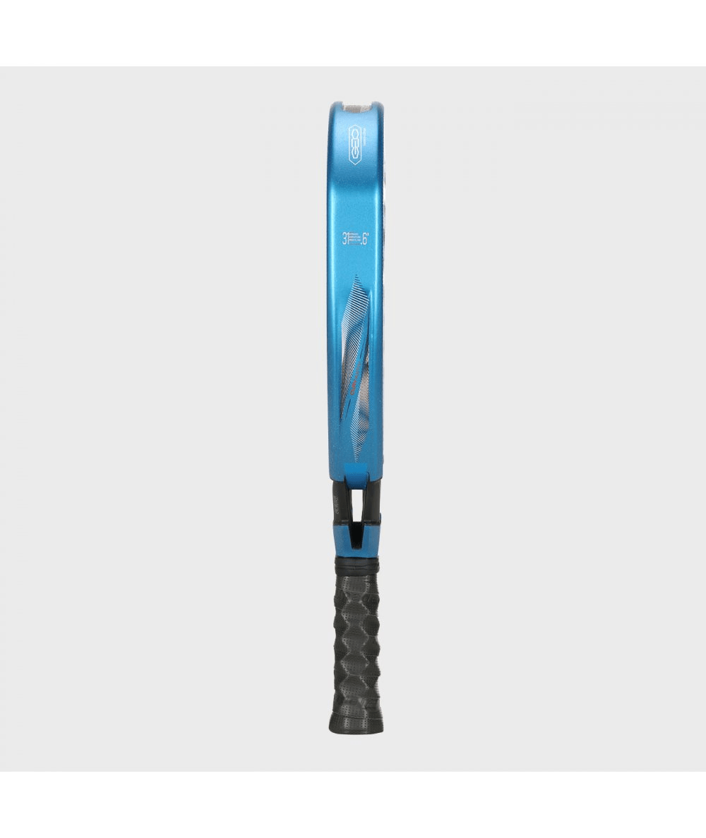 Bullpadel Vertex 05 Geo Padel Racket - Playing Padel