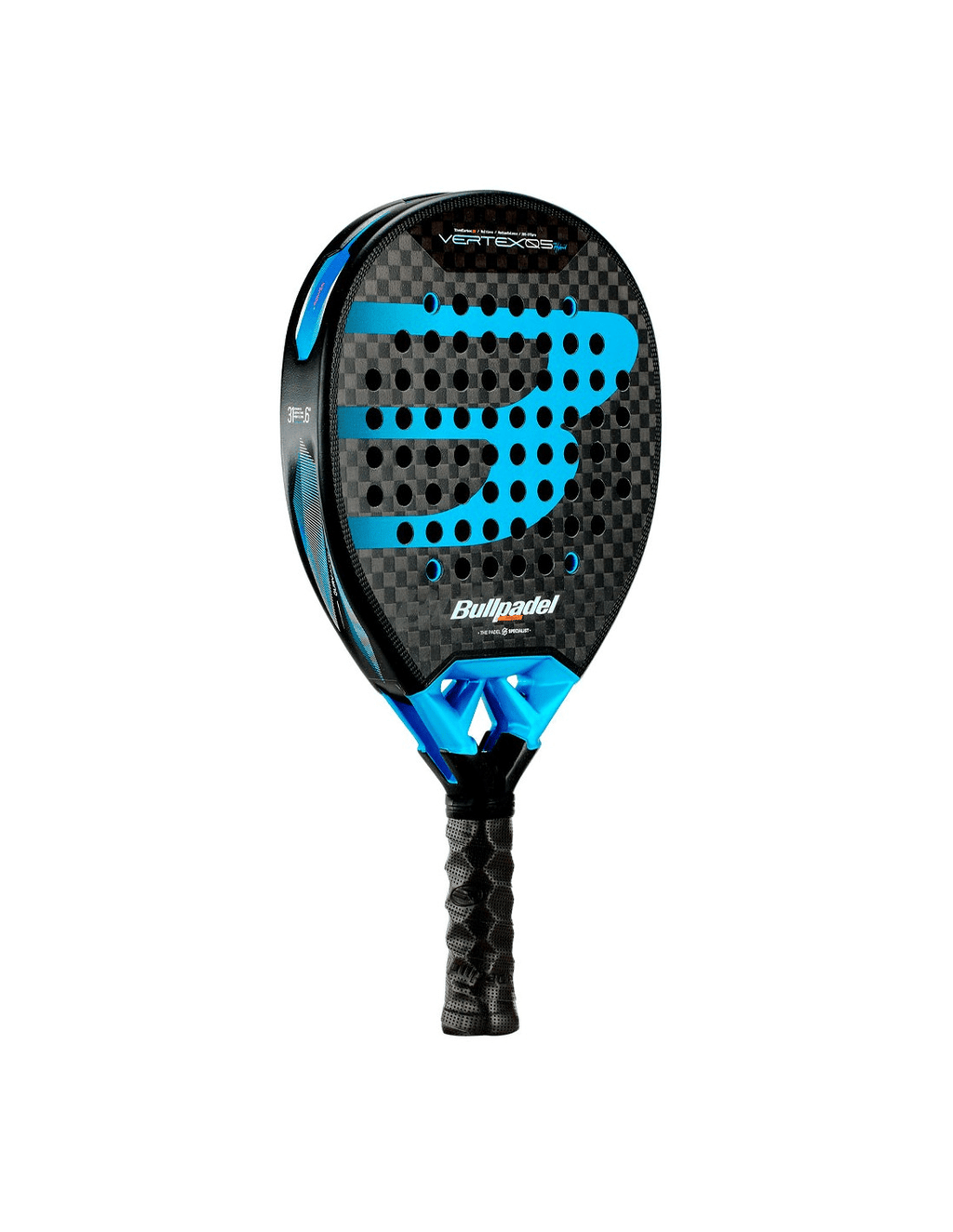 Bullpadel Vertex 05 Hybrid Padel Racket - Playing Padel