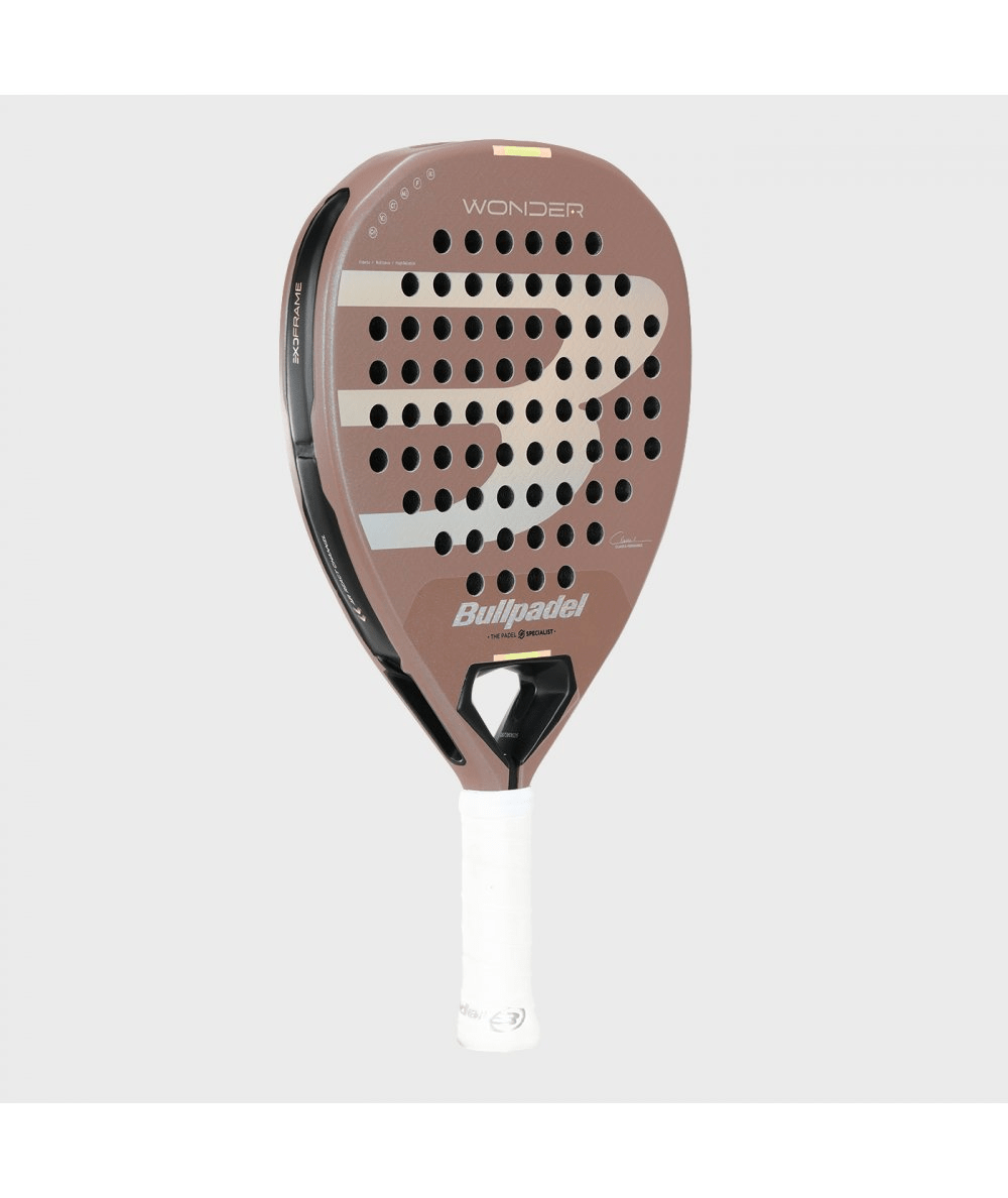 Bullpadel Wonder Padel Racket - Playing Padel